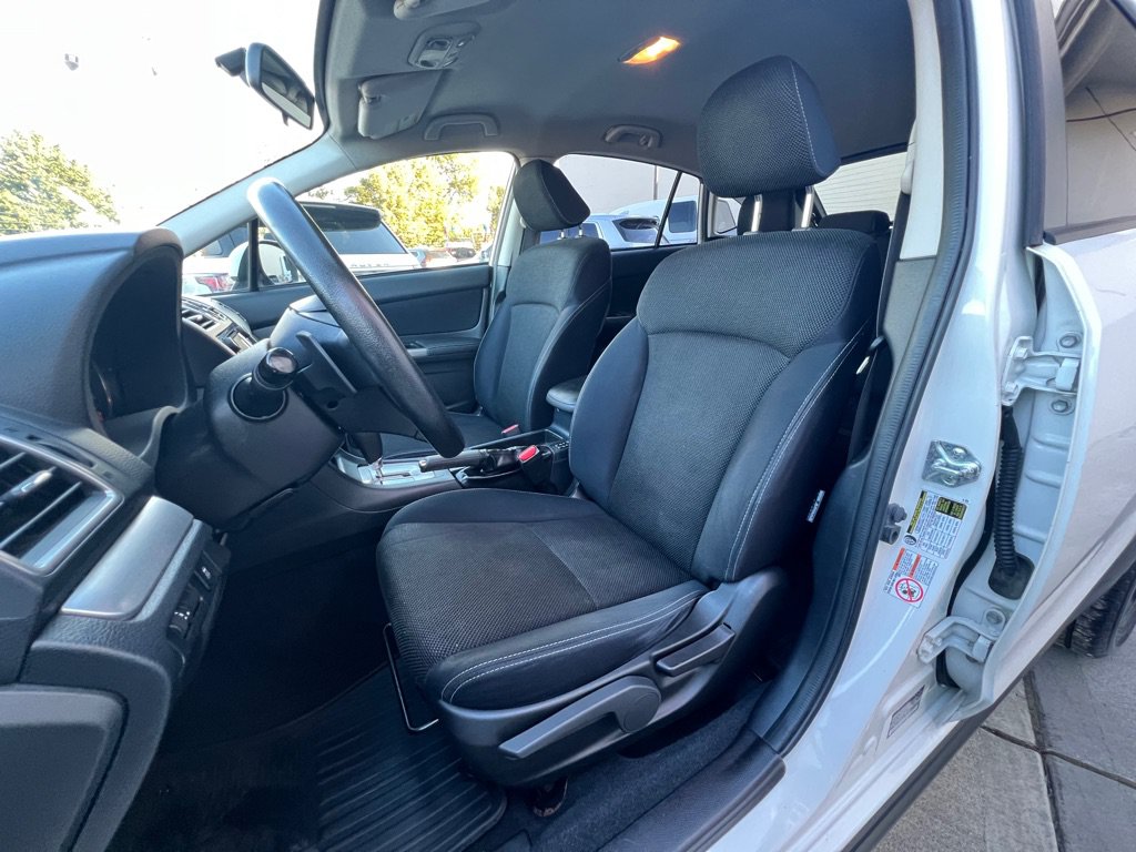 Used 2015 Subaru Crosstrek 2.0i Premium AWD/4WD image 11