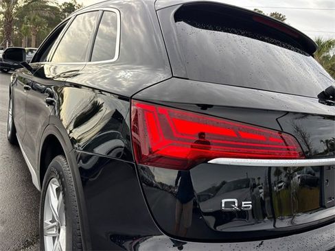 Used 2023 Audi Q5 2.0T Premium w/ Convenience Package image 10