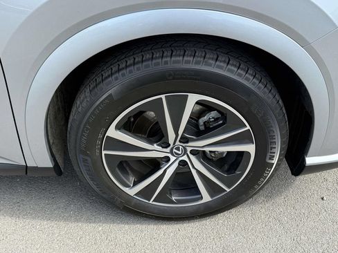 Used 2024 Lexus RX 350 Premium w/ Convenience Package AWD/4WD image 7