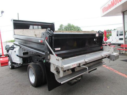 Used 2022 Ford F550 4x4 Regular Cab Super Duty image 5