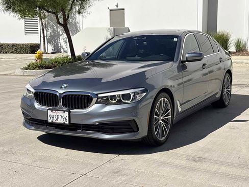 Used 2019 BMW 530i w/ Convenience Package RWD image 7