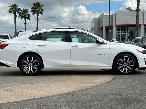 Used 2025 Chevrolet Malibu RS FWD image 3