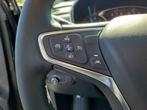 Used 2024 Chevrolet Equinox LT FWD image 20