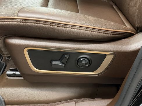 Used 2025 RAM 1500 Limited w/ Off Road Group image 8