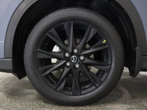 Certified 2023 MAZDA CX-5 Carbon Edition image 5