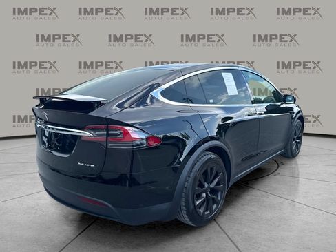 Used 2020 Tesla Model X Long Range AWD/4WD image 3