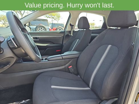 Used 2025 Hyundai Sonata SEL FWD image 14