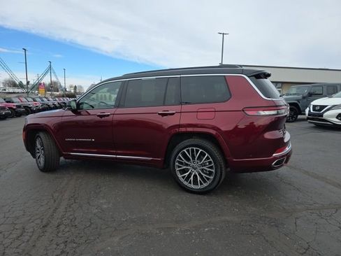 Used 2024 Jeep Grand Cherokee L Summit image 4