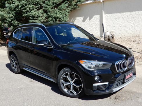 Used 2019 BMW X1 xDrive28i w/ Convenience Package image 3