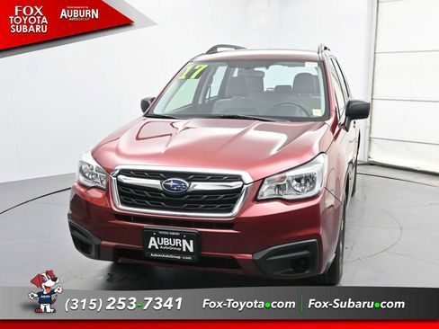 Used 2017 Subaru Forester 2.5i w/ Alloy Wheel Package AWD/4WD image 13