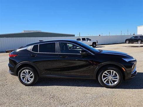 New 2026 Buick Envista Preferred w/ Convenience II Package image 6