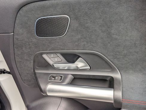 Certified 2025 Mercedes-Benz GLA 250 4MATIC image 34