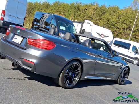 Used 2015 BMW M4 Convertible image 24