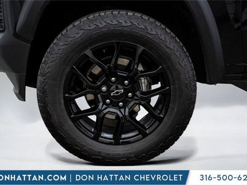 Used 2024 Chevrolet Colorado Trail Boss w/ LPO, Dark Essentials Package image 35