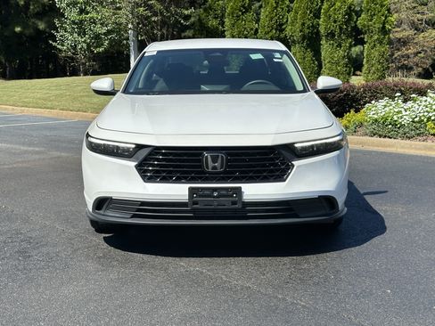 Used 2023 Honda Accord LX image 3