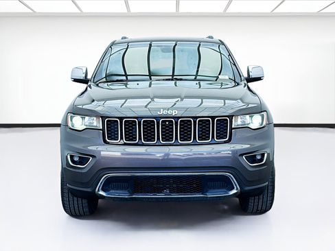 Used 2020 Jeep Grand Cherokee Limited w/ Luxury Group II image 2