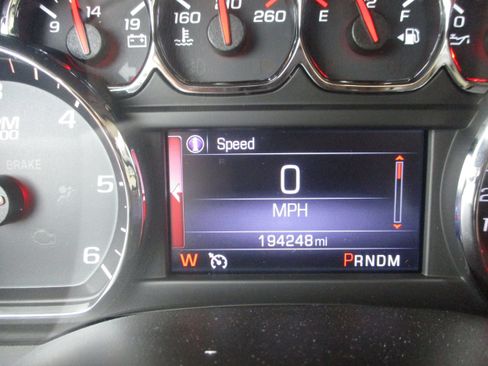 Used 2015 GMC Yukon SLT image 21