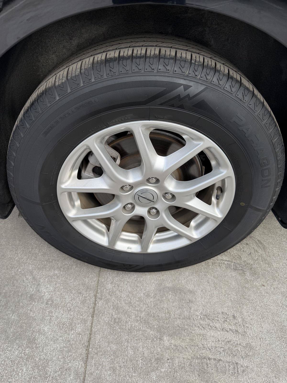 Used 2025 Chrysler Pacifica Select FWD image 13