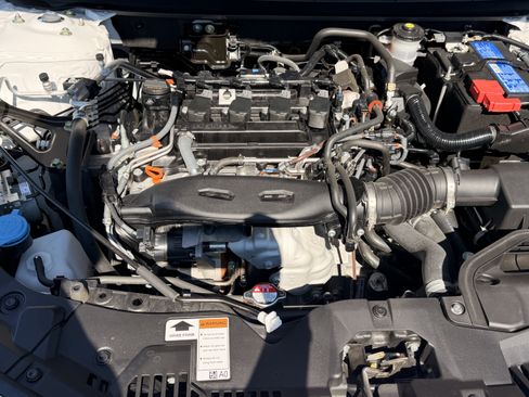 Used 2024 Honda Accord EX image 29