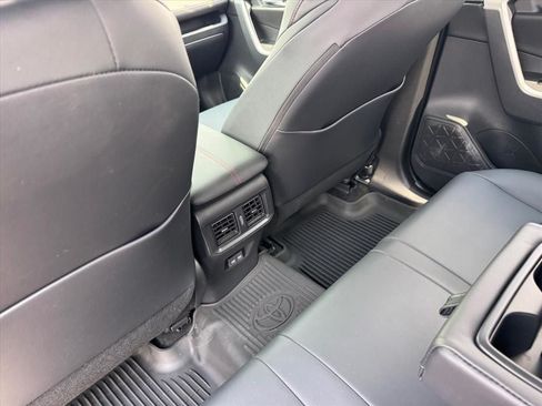 Used 2024 Toyota RAV4 XSE w/ Weather Package AWD/4WD image 16