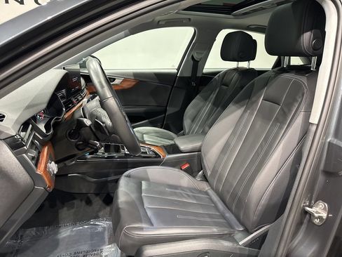 Used 2022 Audi A4 2.0T Premium image 12