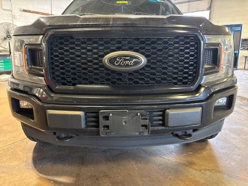 Used 2020 Ford F150 XLT w/ Equipment Group 302A Luxury AWD/4WD image 13