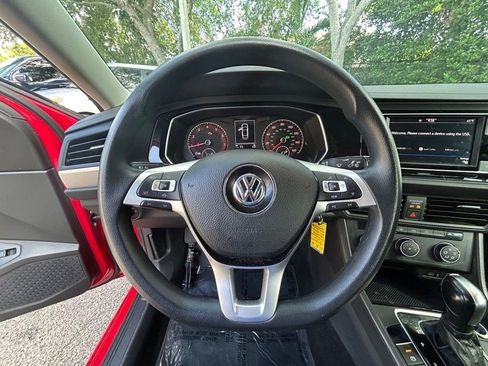 Used 2020 Volkswagen Jetta S FWD image 14