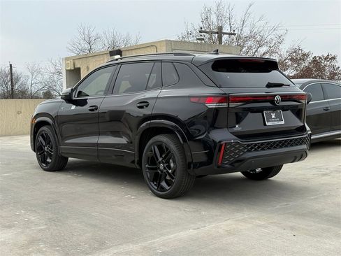 New 2026 Volkswagen Tiguan SE R-Line image 6