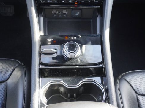 Used 2023 Jeep Grand Cherokee L Limited w/ Luxury Tech Group II image 28