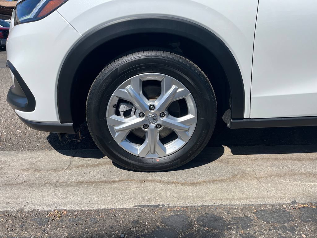Certified 2024 Honda HR-V LX image 27