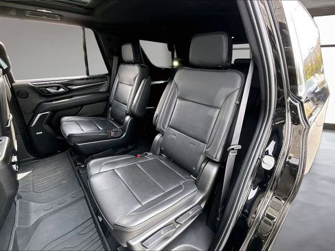 Used 2021 GMC Yukon Denali w/ Denali Premium Package image 26