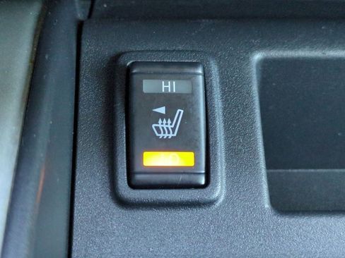 Certified 2022 Nissan Titan SV w/ SV Convenience Package image 23