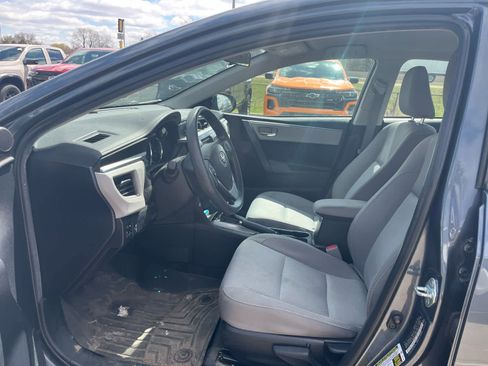 Used 2016 Toyota Corolla LE image 8