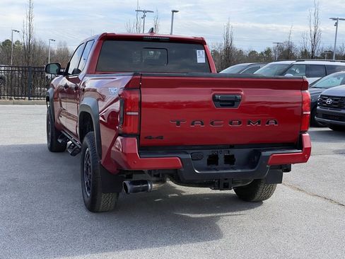 Used 2024 Toyota Tacoma TRD Off-Road w/ TRD Off Road Upgrade Package image 5
