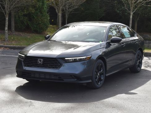 New 2025 Honda Accord SE image 3