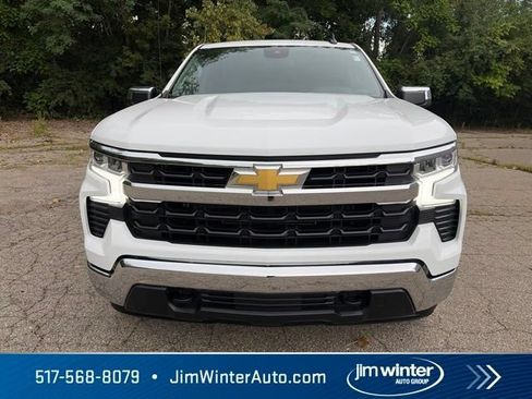 Used 2023 Chevrolet Silverado 1500 LT AWD/4WD image 5