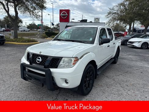 Used 2018 Nissan Frontier SV w/ Value Truck Package image 3