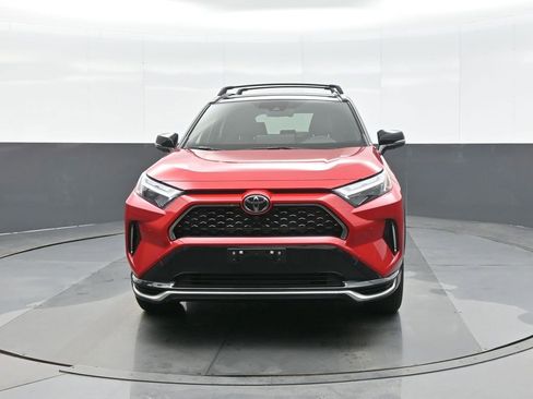 Certified 2025 Toyota RAV4 XSE image 2