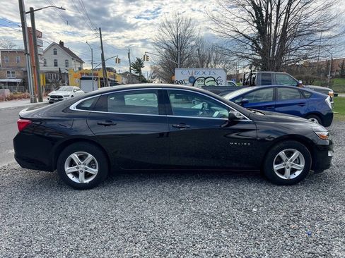 Used 2024 Chevrolet Malibu LT image 4
