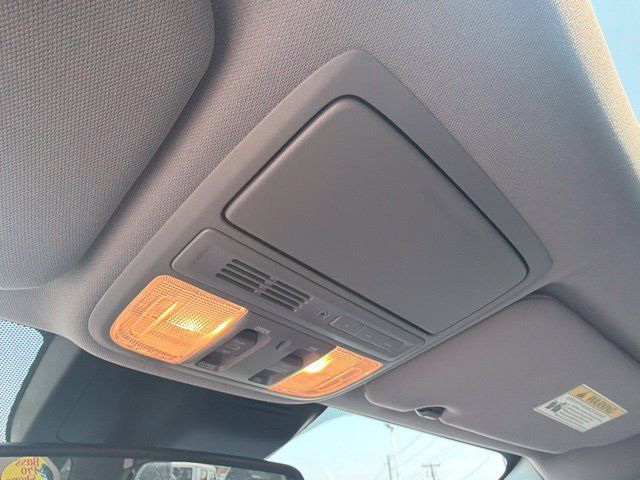 Used 2022 Honda CR-V Touring image 29