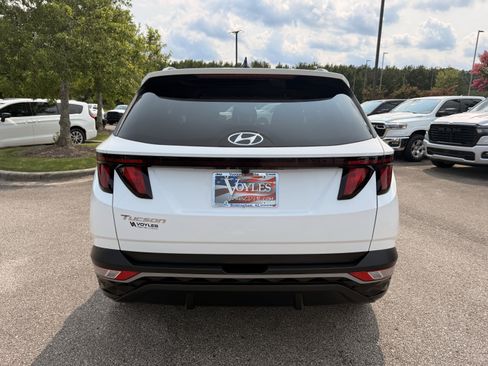 Used 2024 Hyundai Tucson SEL FWD image 5