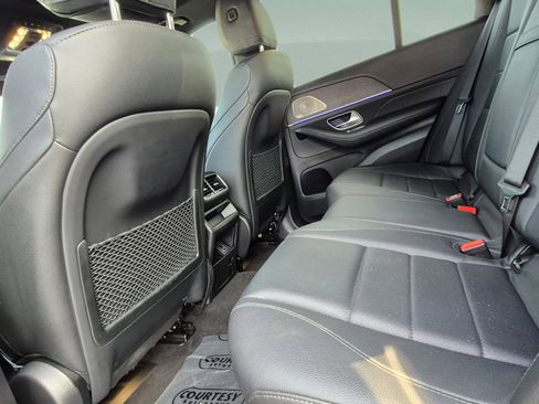 Used 2022 Mercedes-Benz GLE 450 4MATIC image 19