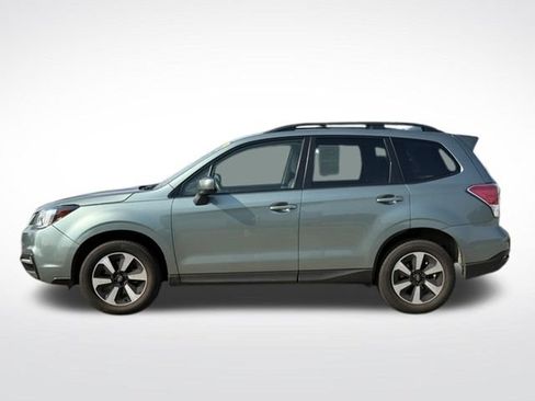 Used 2018 Subaru Forester 2.5i Premium AWD/4WD image 5