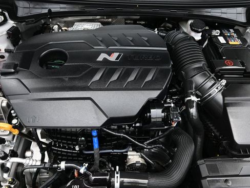 Certified 2025 Hyundai Elantra N w/ Cargo Package FWD image 10