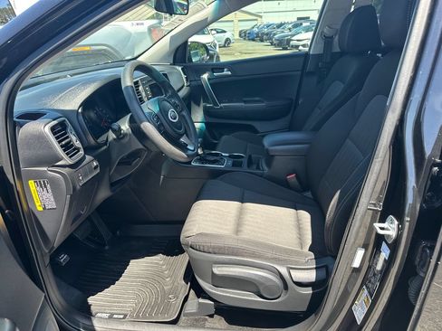 Used 2019 Kia Sportage LX FWD image 9