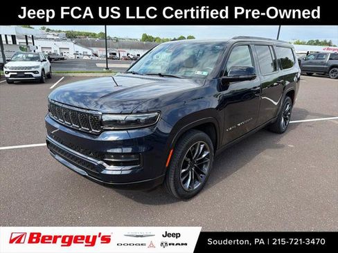 Certified 2025 Jeep Grand Wagoneer L Series III w/ Rear Seat Video Group 1 AWD/4WD image 1