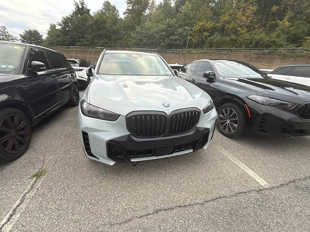 Used 2026 BMW X5 xDrive40i AWD/4WD image 8