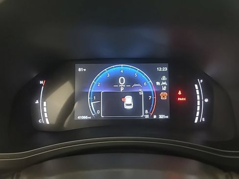 Used 2025 Toyota Grand Highlander AWD image 34