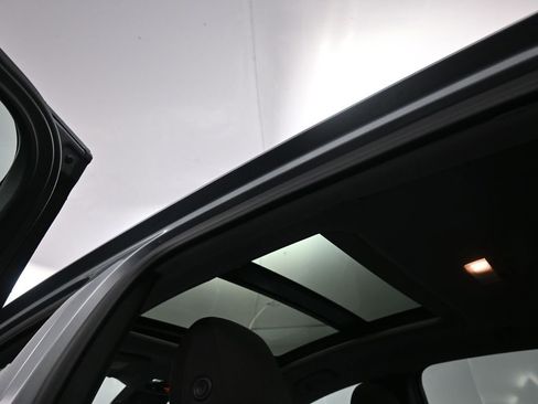 Used 2023 Chevrolet Malibu LT image 18