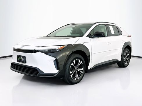 Used 2024 Toyota bZ4X AWD w/ Weather Package image 3